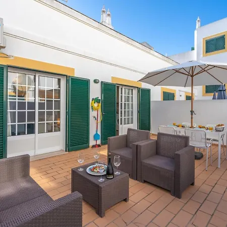 Hostwise - Bright & Cozy House With Terrace * Conceicao (Faro)
